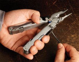 Multiutensile Leatherman Super Tool 300 nero