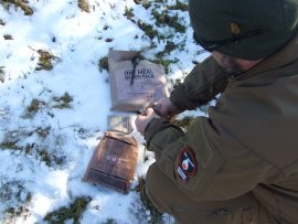 MRE One Meal, Menu V – Pollo aji
