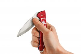 Coltello Victorinox Evoke Alox rosso
