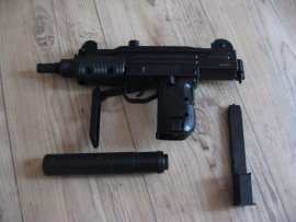 Recensione: Pistola ad aria compressa Umarex IWI Mini UZI 4,5mm - 5
