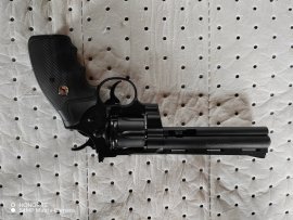 Recensione: Revolver ad aria compressa Umarex Colt Python 6" nero Diabolo/BB 4,5mm - 1