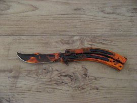 Recensione: Coltello a farfalla Joker JKR614 Flames - 5