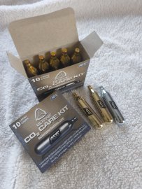 Recensione: Bombole CO2 ULTRAIR CARE KIT 12g ASG 10pz - 1