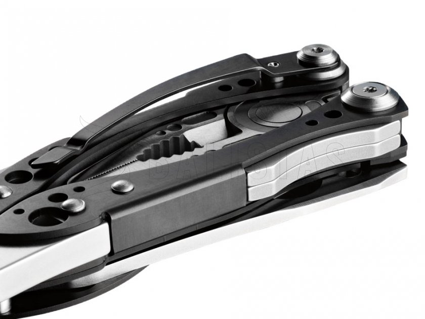Multiutensile Leatherman Skeletool CX Box
