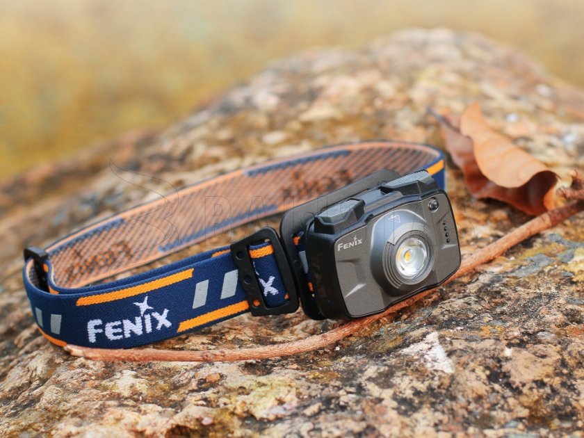 Lampada frontale a diodi Fenix HL32R grigia