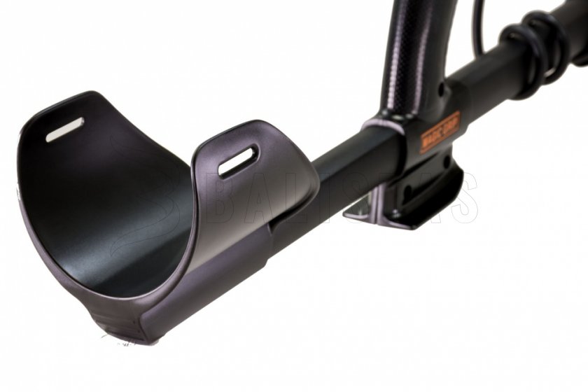 Quest Q20 metal detector