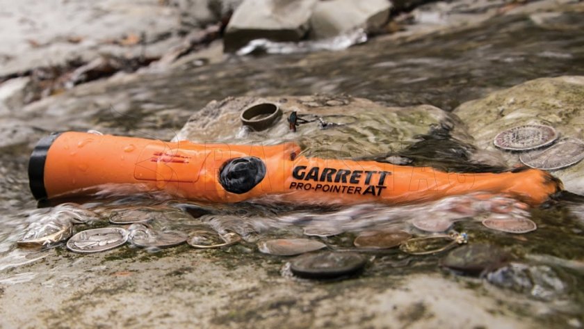 Garrett ProPointer AT metal detector