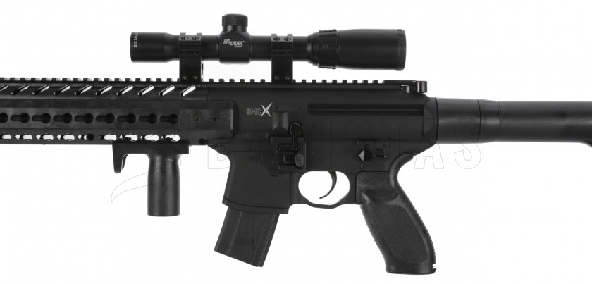 Carabina ad aria Sig Sauer MCX 4,5mm con cannocchiale