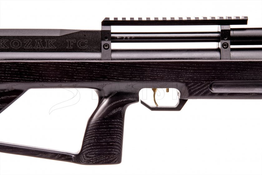 Carabina ad aria compressa Zbroia Kozak FC 4,5mm