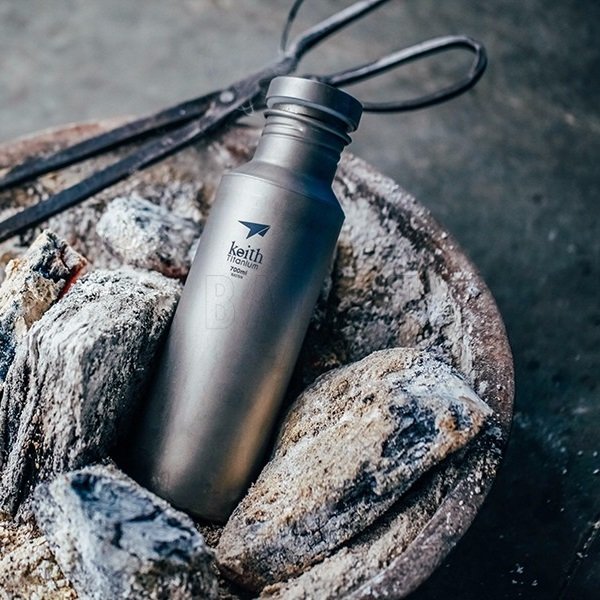 Borraccia in titanio Keith Sport Bottle 700ml