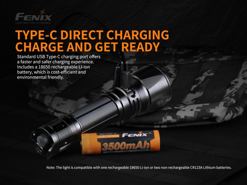 Torcia tattica Fenix TK26R