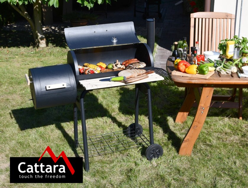 Griglia a carbone SMOKIE con affumicatore