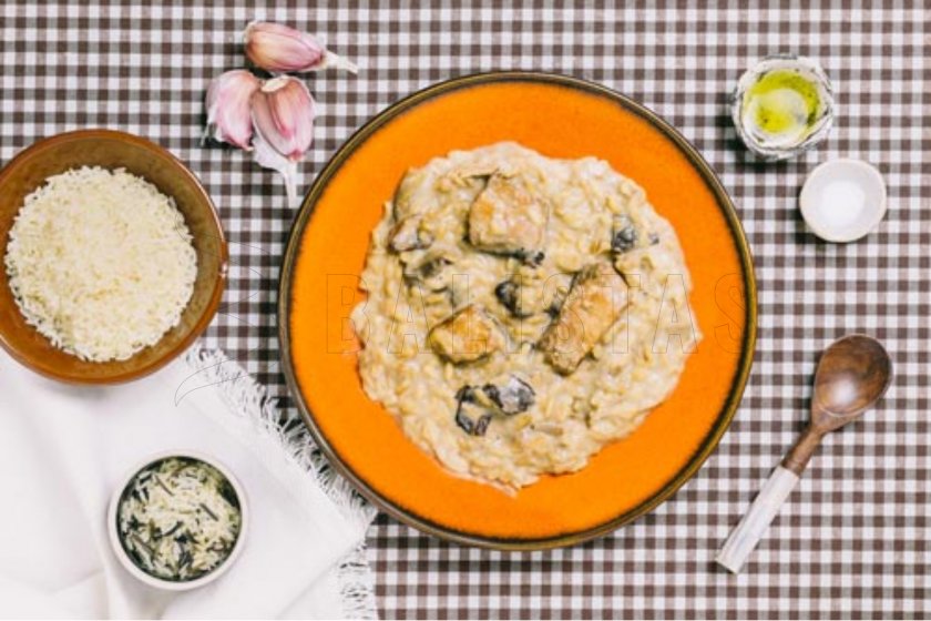 Lososové rizoto con funghi porcini Forestia