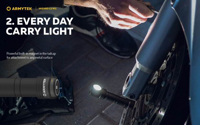 Lampada frontale Armytek Wizard C2 WG Luce calda e verde