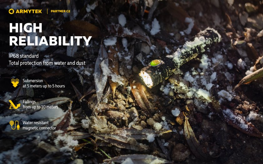 Armytek Partner C2 Torcia tattica a luce calda