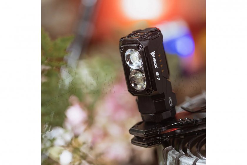 Lampada Wuben E7 nera